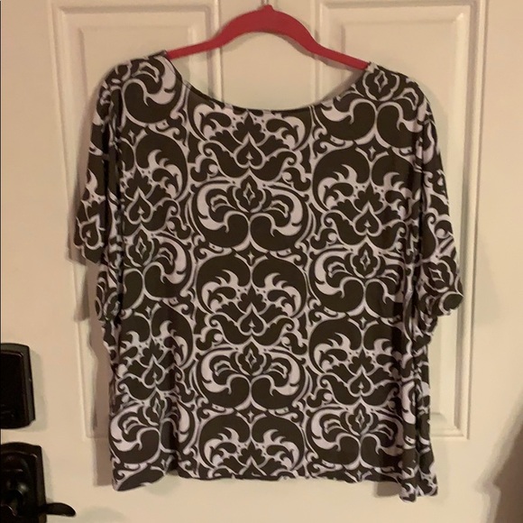 Inc - International Concepts T-shirt - Picture 2 of 4